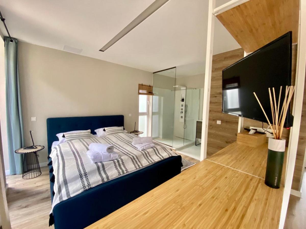 Kenese-Voelgye Villahotel Balatonkenese Eksteriør bilde