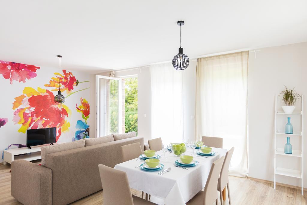 Kenese-Voelgye Villahotel Balatonkenese Eksteriør bilde